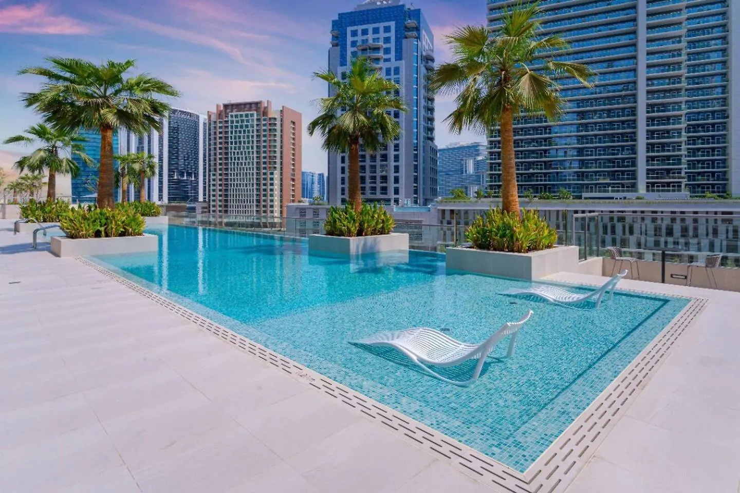 Fashionable Studio8 Min Walk To Burj Khalifa Dubai Apartment
